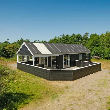 Erich - 1-8km From The Sea By Interhome