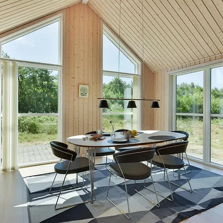 Erich - 1-8km From The Sea By Interhome