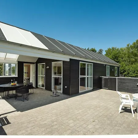 Erich - 1-8km From The Sea By Interhome *